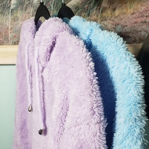 2 Fluffy Generic Sweaters / Hoodies 💕